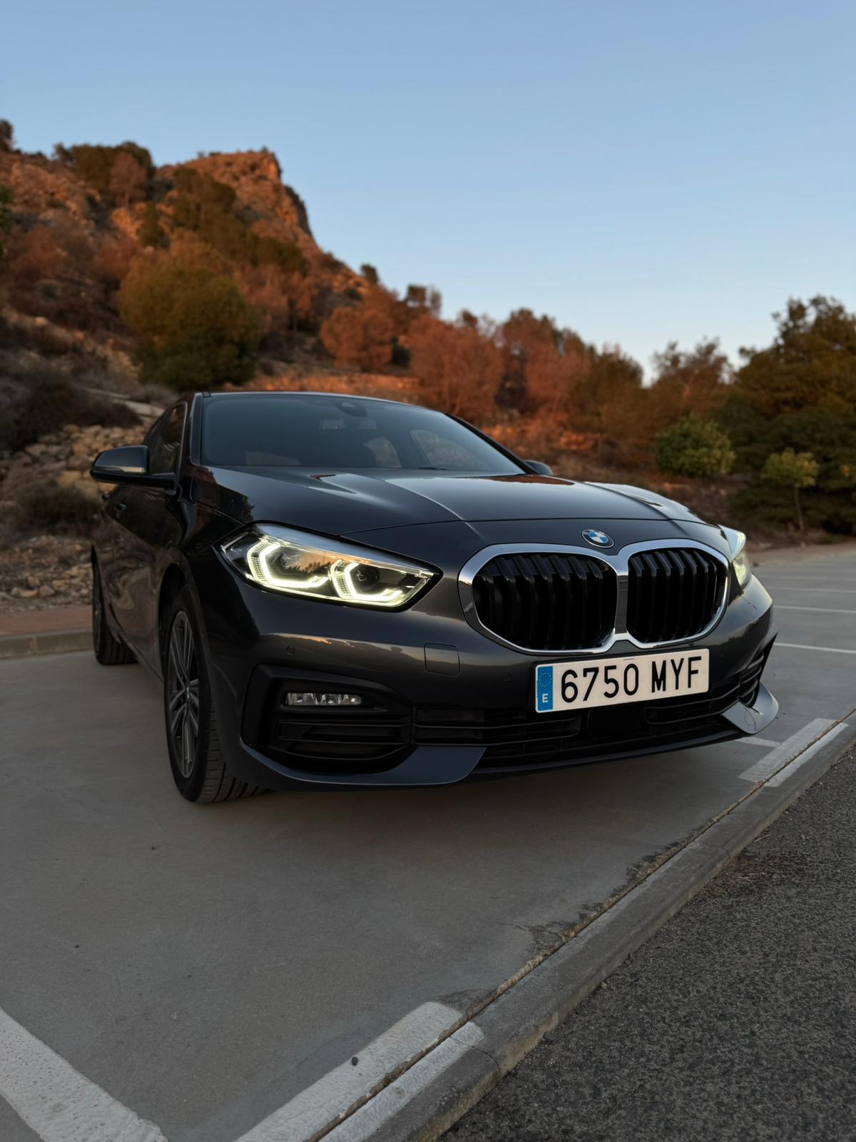 BMW Serie 1 118i 2021